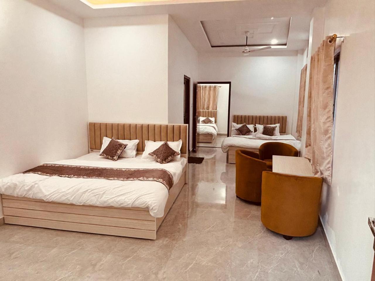 Shri Ram Darbar Hotel Ayodhya Kültér fotó